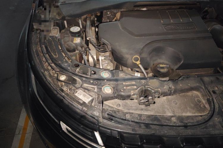 Used Land Rover Range Evoque 2022 Aurora L 249 PS R-Dynamic Collins Antique Bronze Special Edition Engine Bay Right