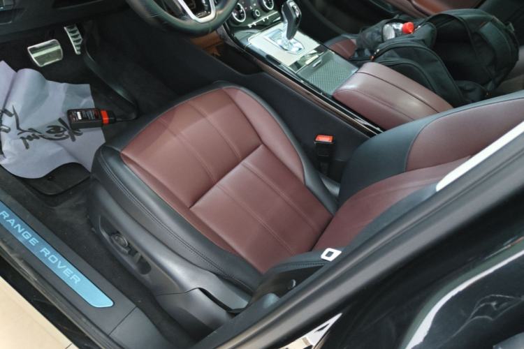 Used Land Rover Range Evoque 2022 Facelifted Aurora L 249 PS R-Dynamic Luxury Edition Left Front Seat