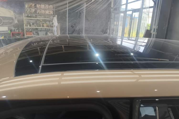 Used Land Rover Range Evoque 2022 Aurora L 249 PS R-Dynamic Collins Antique Bronze Special Edition Roof