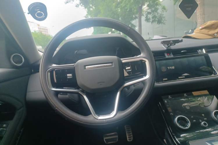 Used Land Rover Range Evoque 2022 Aurora L 249 PS R-Dynamic Collins Antique Bronze Special Edition Steering Wheel