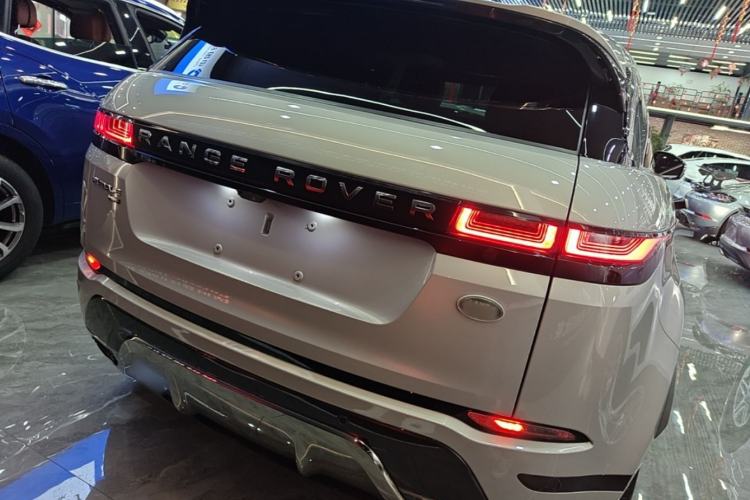 Used Land Rover Range Evoque 2022 Aurora L 249 PS R-Dynamic Luxury Edition Rear