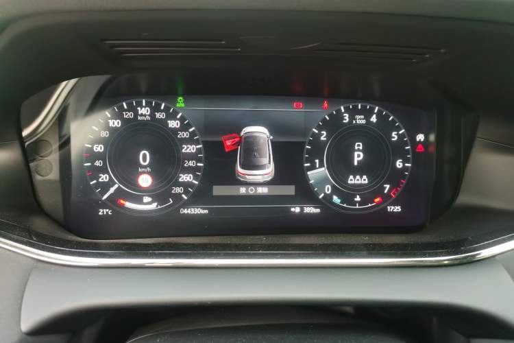 Used Land Rover Range Evoque 2022 Aurora L 249 PS R-Dynamic Collins Antique Bronze Special Edition Instrument Cluster