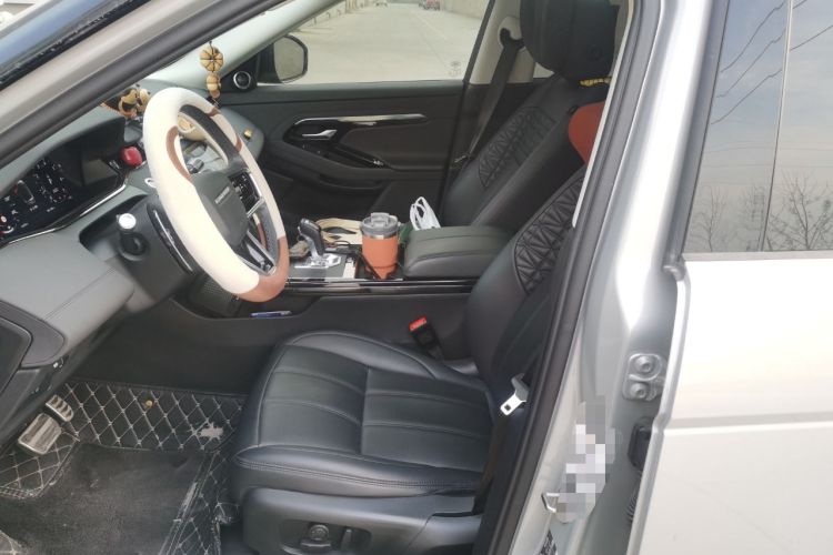 Used Land Rover Range Evoque 2022 Aurora L 249 PS R-Dynamic Collins Antique Bronze Special Edition Left Front Seat