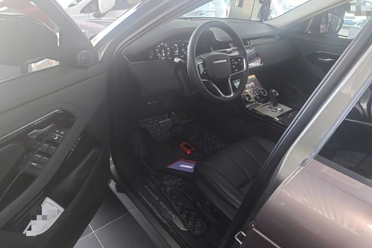 Used Land Rover Range Evoque 2022 Facelifted Aurora L 249 PS R-Dynamic Luxury Edition Driver Seat