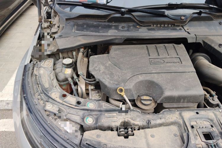 Used Land Rover Range Evoque 2022 Facelifted Aurora L 249 PS R-Dynamic Luxury Edition Engine Bay Right
