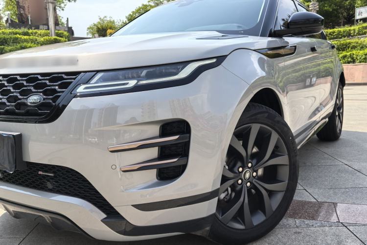 Used Land Rover Range Evoque 2022 Aurora L 249 PS R-Dynamic Collins Antique Bronze Special Edition Exterior 6