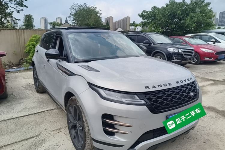 Used Land Rover Range Evoque 2022 Aurora L 249 PS R-Dynamic Luxury Edition Front Right 45 Deg