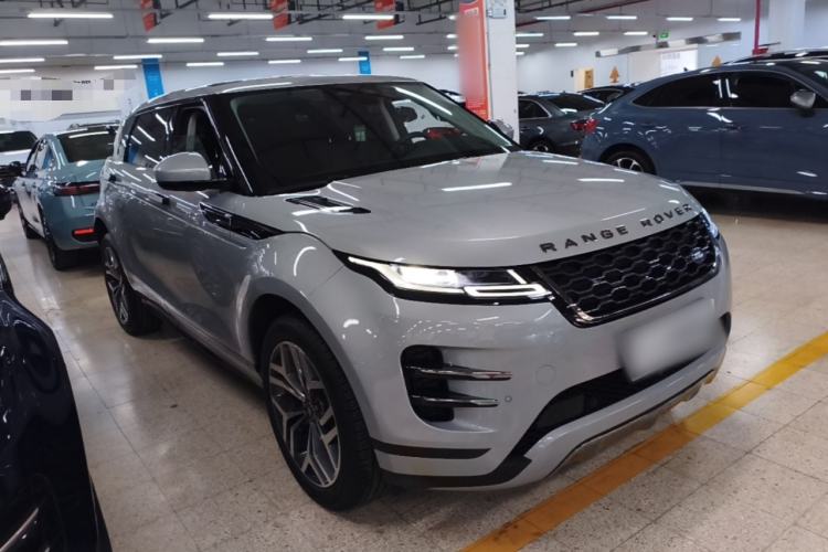 Used Land Rover Range Evoque 2022 Facelifted Aurora L 249 PS R-Dynamic Luxury Edition Front Right 45 Deg