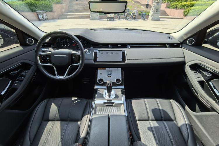 Used Land Rover Range Evoque 2022 Aurora L 249 PS R-Dynamic Collins Antique Bronze Special Edition Interior 1