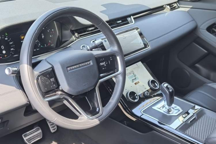 Used Land Rover Range Evoque 2022 Aurora L 249 PS R-Dynamic Collins Antique Bronze Special Edition Interior 7