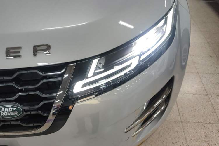 Used Land Rover Range Evoque 2022 Facelifted Aurora L 249 PS R-Dynamic Luxury Edition Left Front Headlight