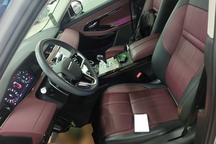 Used Land Rover Range Evoque 2022 Facelifted Aurora L 249 PS R-Dynamic Luxury Edition Left Front Seat