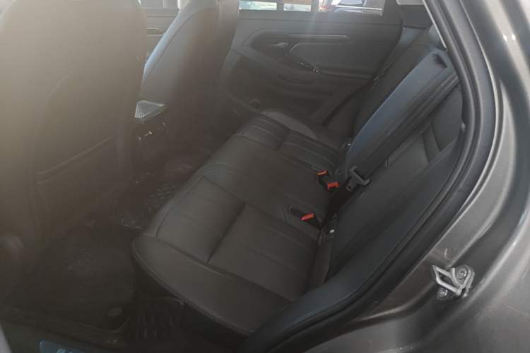 Used Land Rover Range Evoque 2022 Facelifted Aurora L 249 PS R-Dynamic Luxury Edition Left Rear Seat