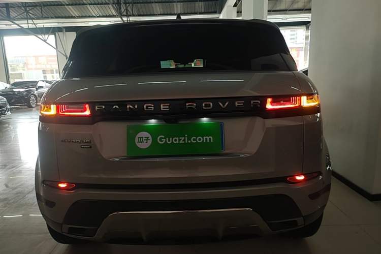 Used Land Rover Range Evoque 2022 Aurora L 249 PS R-Dynamic Luxury Edition Rear