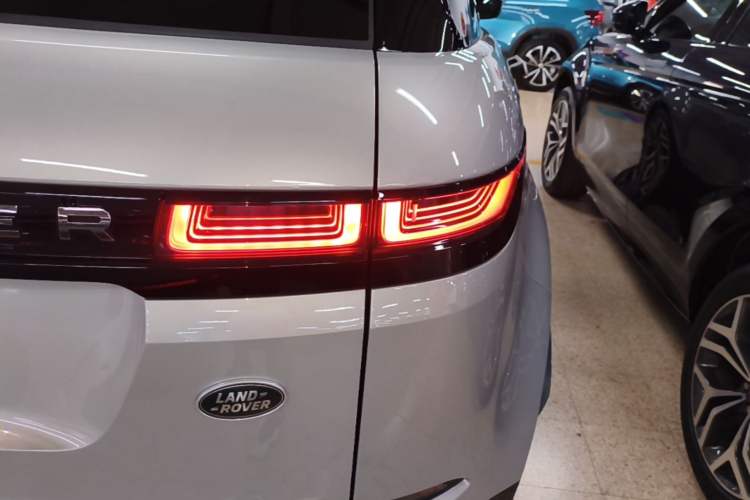 Used Land Rover Range Evoque 2022 Facelifted Aurora L 249 PS R-Dynamic Luxury Edition Right Rear Taillight