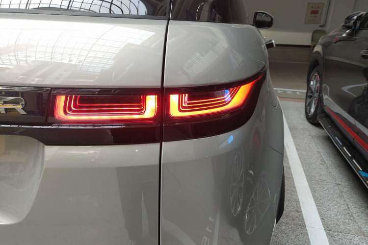 Used Land Rover Range Evoque 2022 Facelifted Aurora L 249 PS R-Dynamic Luxury Edition Right Rear Taillight