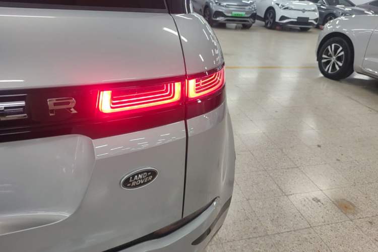 Used Land Rover Range Evoque 2022 Facelifted Aurora L 249 PS R-Dynamic Luxury Edition Right Rear Taillight