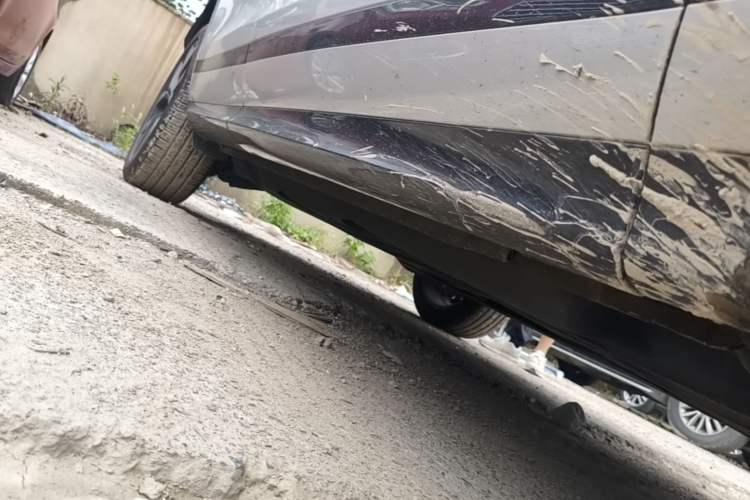 Used Land Rover Range Evoque 2022 Aurora L 249 PS R-Dynamic Luxury Edition Right Side Sill