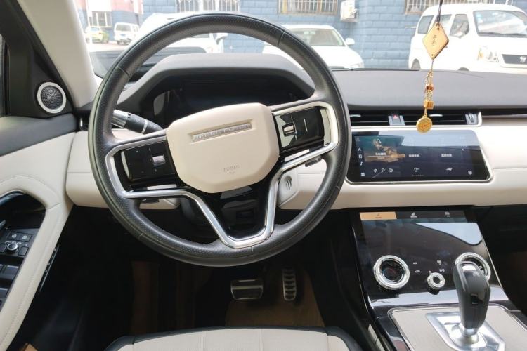 Used Land Rover Range Evoque 2022 Facelifted Aurora L 249 PS R-Dynamic Luxury Edition Steering Wheel