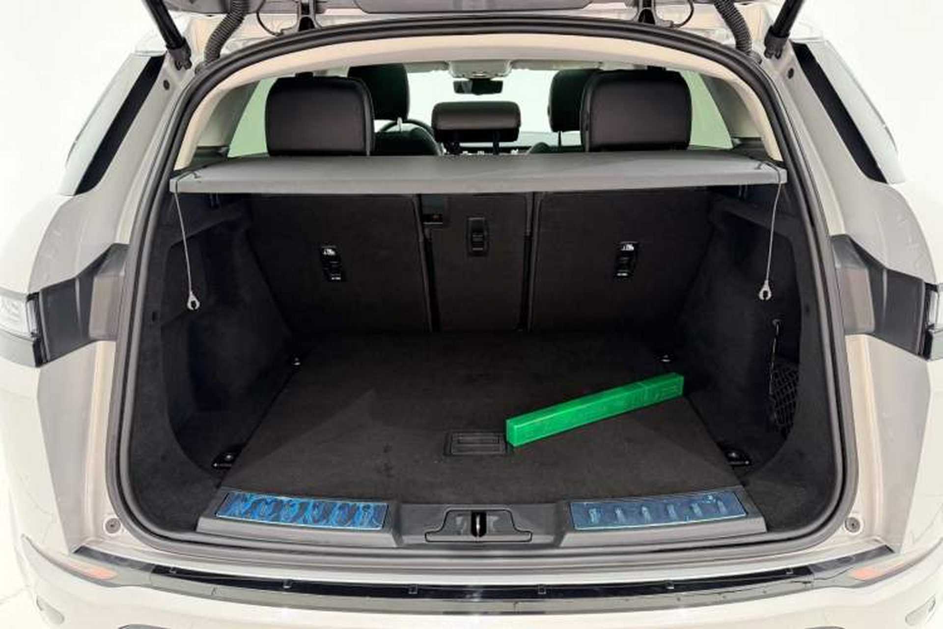 Used Land Rover Range Evoque 2022 Facelifted Aurora L 249 PS R-Dynamic Luxury Edition Trunk