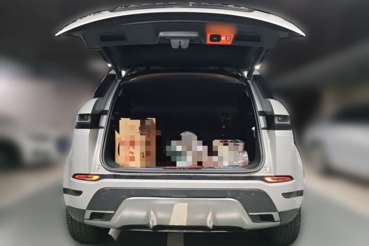 Used Land Rover Range Evoque 2022 Facelifted Aurora L 249 PS R-Dynamic Luxury Edition Trunk
