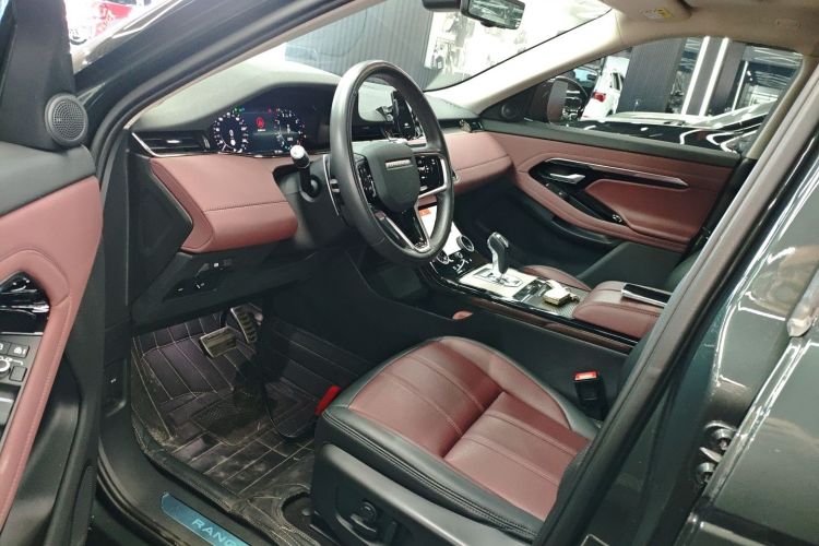 Used Land Rover Range Evoque 2022 Facelifted Aurora L 249 PS R-Dynamic Luxury Edition Driver Seat