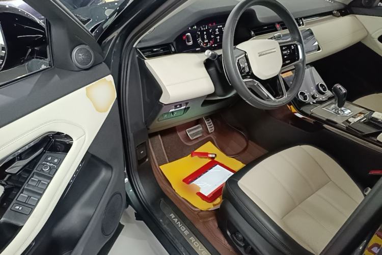 Used Land Rover Range Evoque 2022 Facelifted Aurora L 249 PS R-Dynamic Luxury Edition Driver Seat