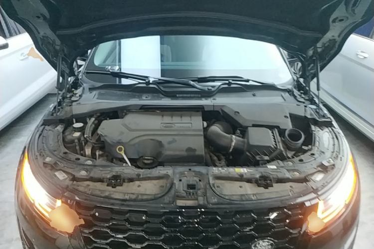 Used Land Rover Range Evoque 2022 Range Rover L 249 PS R-Dynamic HSE Luxury Edition Engine Bay