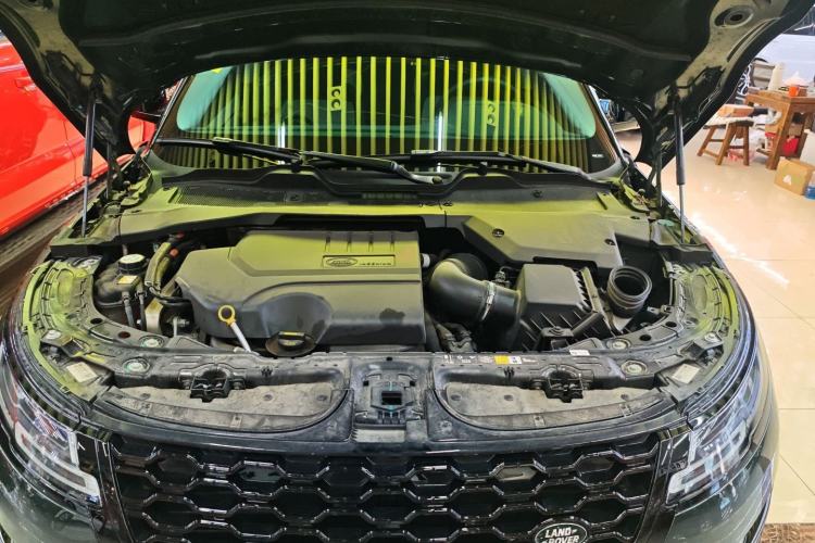 Used Land Rover Range Evoque 2022 Range Rover L 249 PS R-Dynamic HSE Luxury Edition Engine Bay