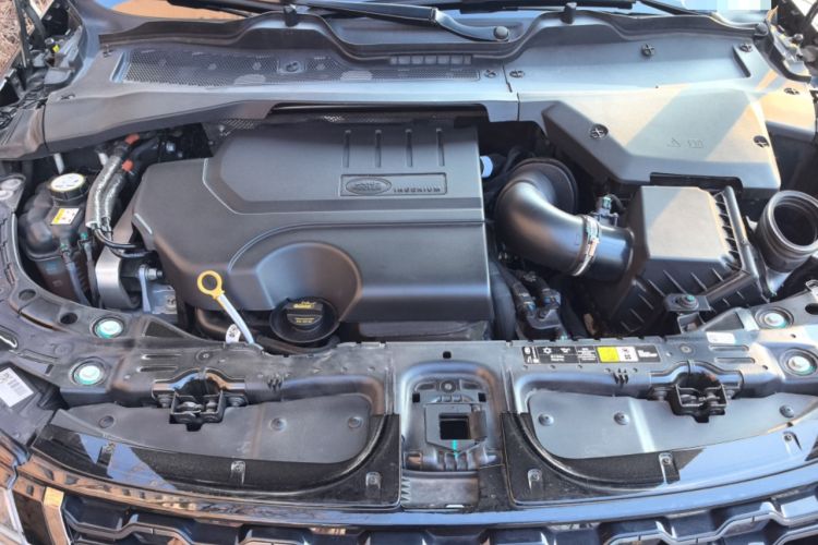 Used Land Rover Range Evoque 2022 Facelifted Aurora L 249 PS R-Dynamic Luxury Edition Engine Bay