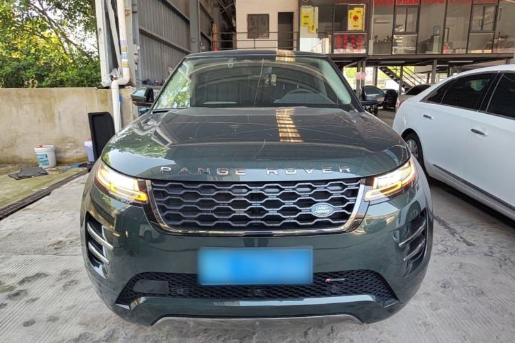 Used Land Rover Range Evoque 2022 Aurora L 249 PS R-Dynamic Luxury Edition Front