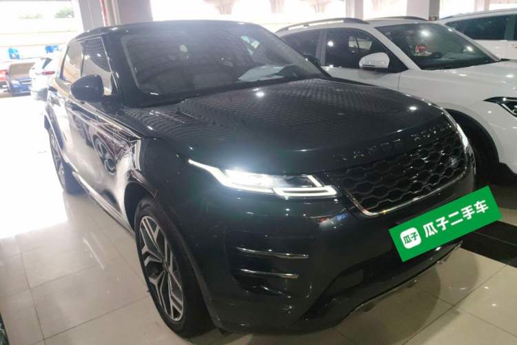 Used Land Rover Range Evoque 2022 Facelifted Aurora L 249 PS R-Dynamic Luxury Edition Front Right 45 Deg