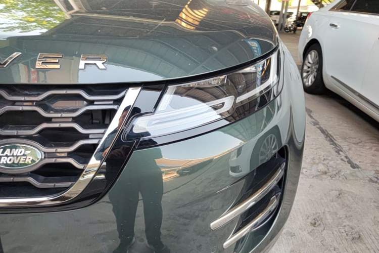 Used Land Rover Range Evoque 2022 Aurora L 249 PS R-Dynamic Luxury Edition Left Front Headlight