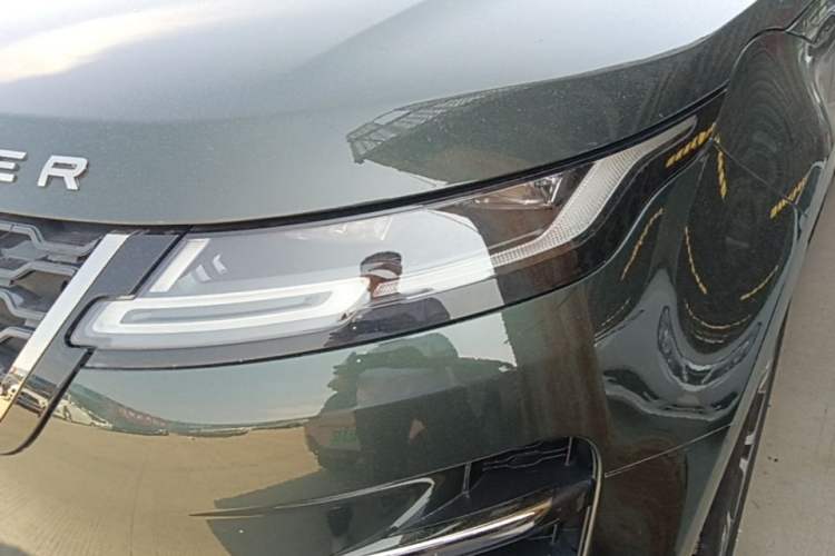 Used Land Rover Range Evoque 2022 Facelifted Aurora L 249 PS R-Dynamic Luxury Edition Left Front Headlight