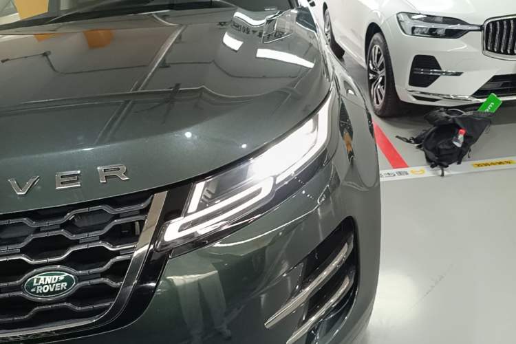 Used Land Rover Range Evoque 2022 Facelifted Aurora L 249 PS R-Dynamic Luxury Edition Left Front Headlight