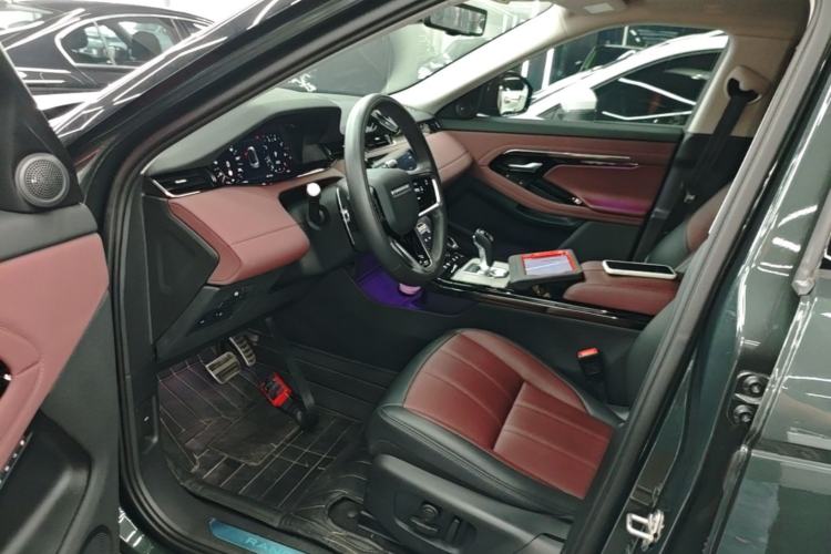 Used Land Rover Range Evoque 2022 Facelifted Aurora L 249 PS R-Dynamic Luxury Edition Left Front Seat