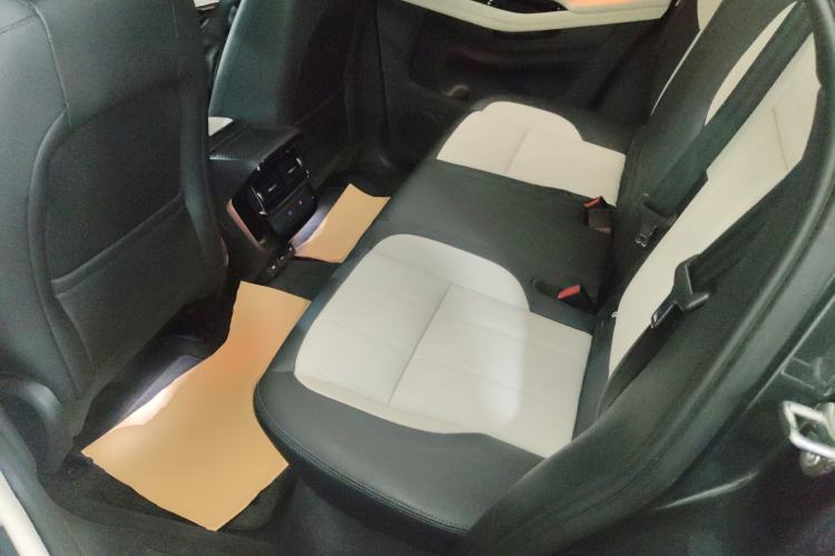 Used Land Rover Range Evoque 2022 Facelifted Aurora L 249 PS R-Dynamic Luxury Edition Left Rear Seat