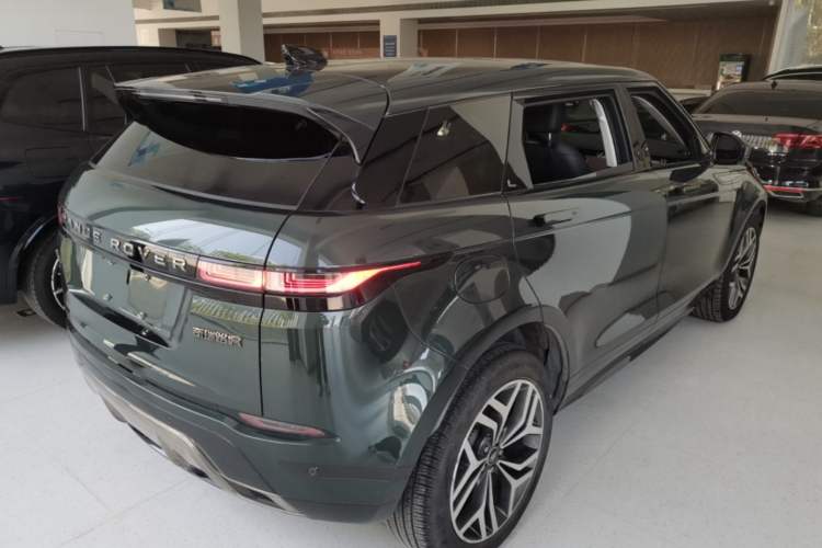 Used Land Rover Range Evoque 2022 Facelifted Aurora L 249 PS R-Dynamic Luxury Edition Rear Right 45 Deg