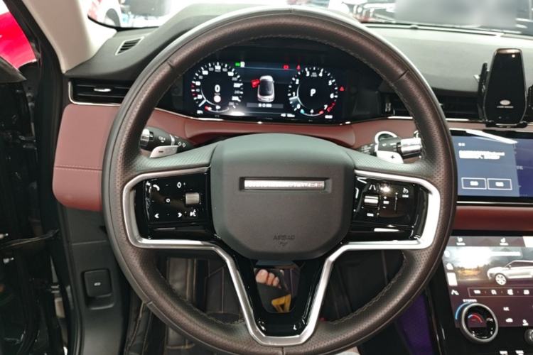 Used Land Rover Range Evoque 2022 Facelifted Aurora L 249 PS R-Dynamic Luxury Edition Steering Wheel
