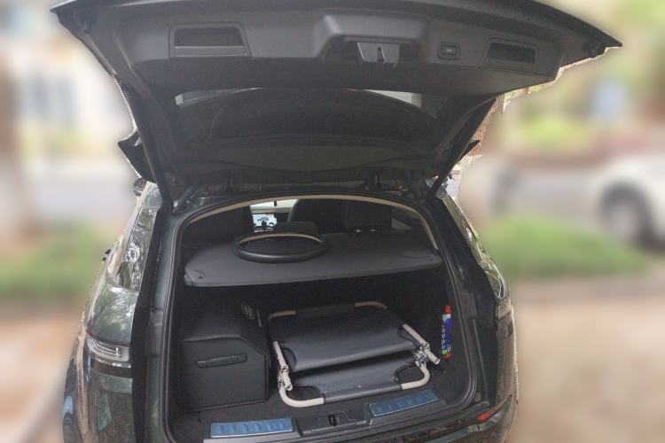 Used Land Rover Range Evoque 2022 Facelifted Aurora L 249 PS R-Dynamic Luxury Edition Trunk