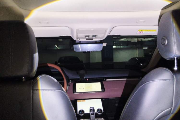 Used Land Rover Range Evoque 2022 Facelifted Aurora L 249 PS R-Dynamic Luxury Edition Headliner