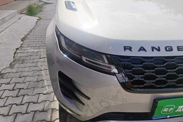 Used Land Rover Range Evoque 2022 Aurora L 249 PS R-Dynamic Luxury Edition Right Front Headlight