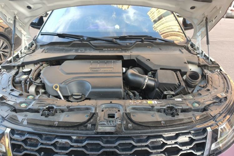 Used Land Rover Range Evoque 2022 Aurora L 249 PS R-Dynamic Luxury Edition Engine Bay