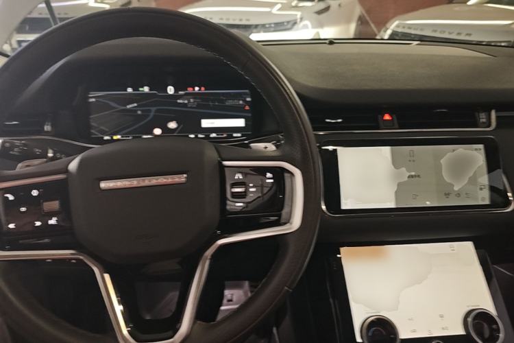 Used Land Rover Range Evoque 2022 Aurora L 249 PS R-Dynamic Collins Antique Bronze Special Edition Center Console