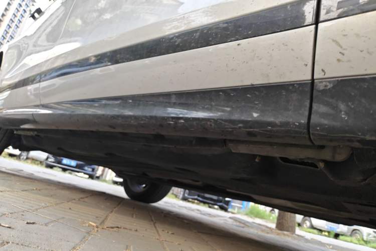 Used Land Rover Range Evoque 2022 Facelifted Aurora L 249 PS R-Dynamic Luxury Edition Chassis Front Right