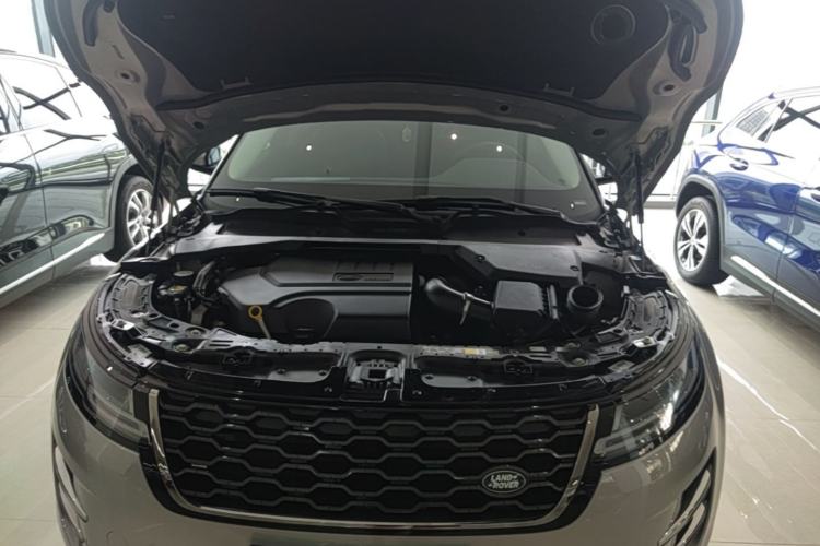 Used Land Rover Range Evoque 2022 Aurora L 249 PS R-Dynamic Luxury Edition Engine Bay