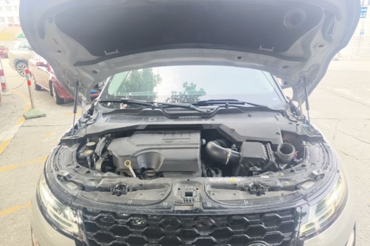 Used Land Rover Range Evoque 2022 Aurora L 249 PS R-Dynamic Luxury Edition Engine Bay