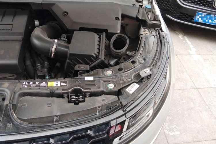 Used Land Rover Range Evoque 2022 Aurora L 249 PS R-Dynamic Luxury Edition Engine Bay Left