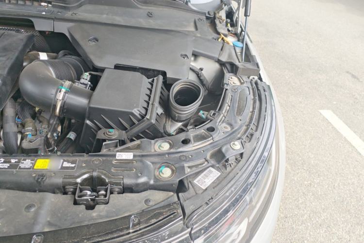 Used Land Rover Range Evoque 2022 Aurora L 249 PS R-Dynamic Luxury Edition Engine Bay Left