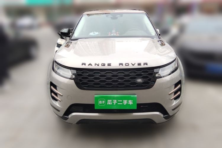 Used Land Rover Range Evoque 2022 Aurora L 249 PS R-Dynamic Luxury Edition Front